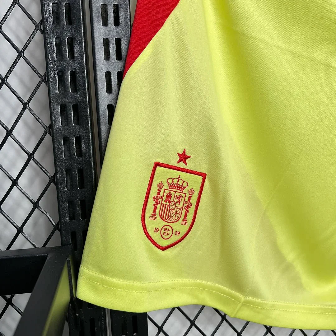 Spain 2024 Away Shorts - Image 4